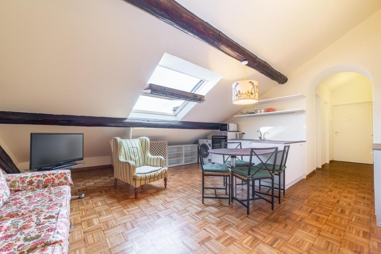 Brera - Sella Charme Apartment Castle View Milano Ngoại thất bức ảnh