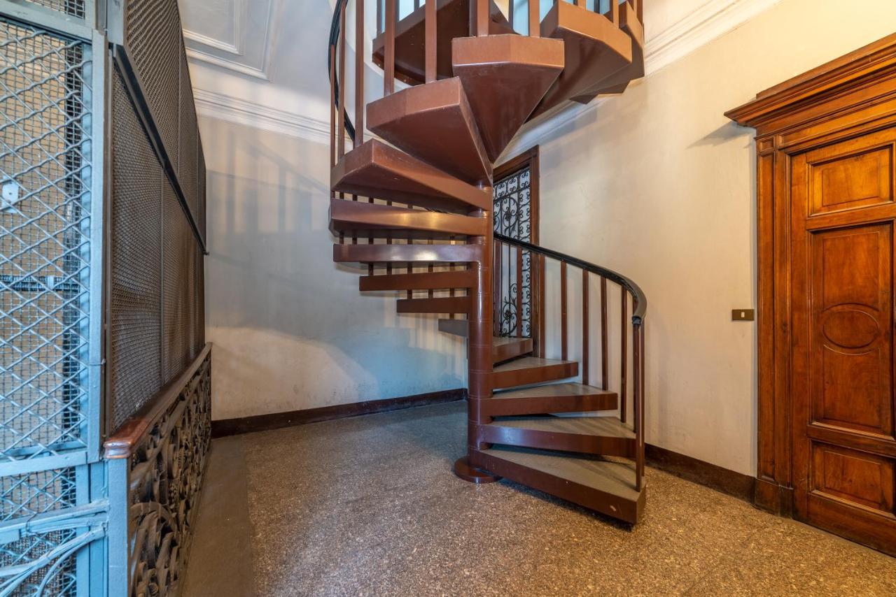 Brera - Sella Charme Apartment Castle View Milano Ngoại thất bức ảnh